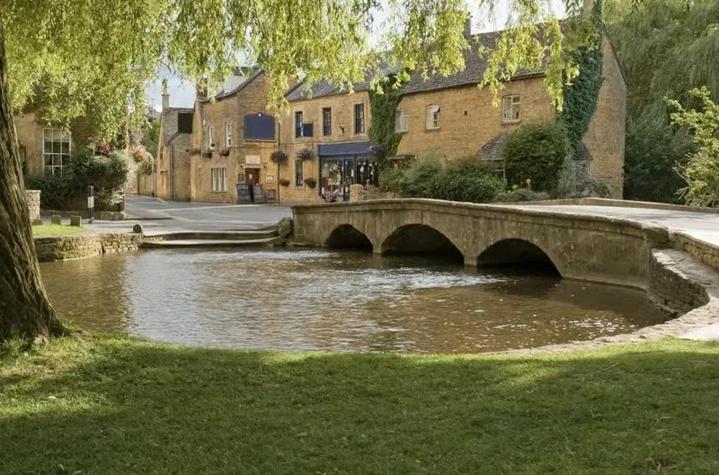 Private Cotswolds-Tour mit Abholung vom Hotel