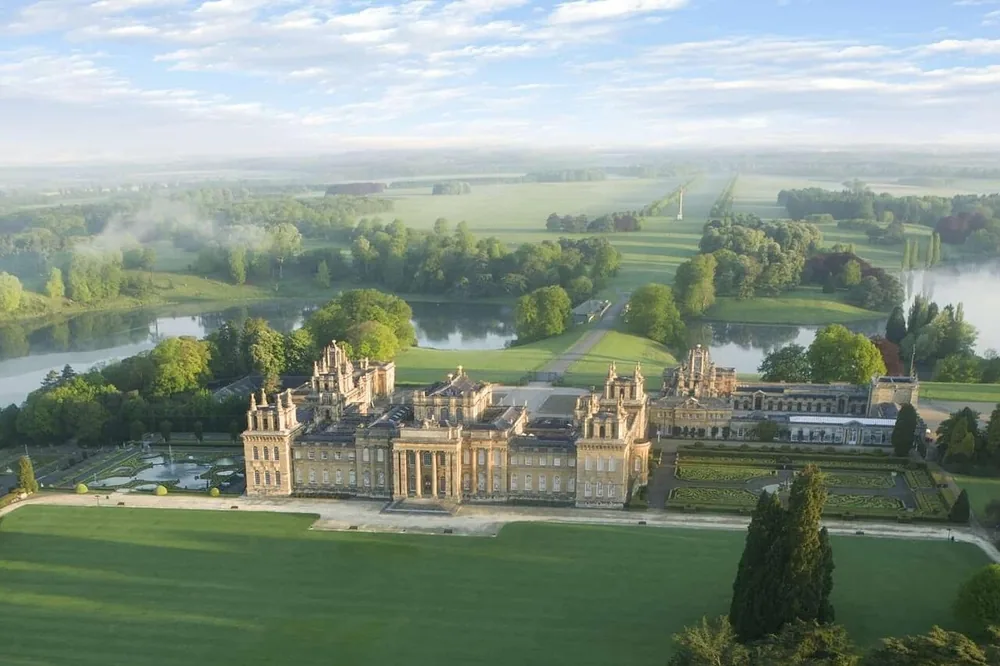 Blenheim Palace y sus jardines