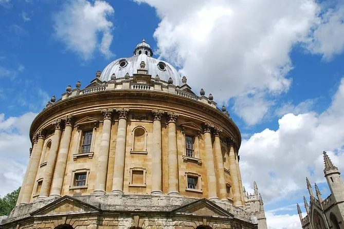 Oxford y pueblos de los Cotswolds en grupo reducido
